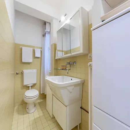 Apartment Bologna's Way Cento Traxenda