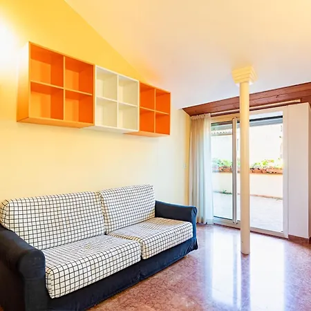 Bologna's Way Cento Traxenda Apartment *